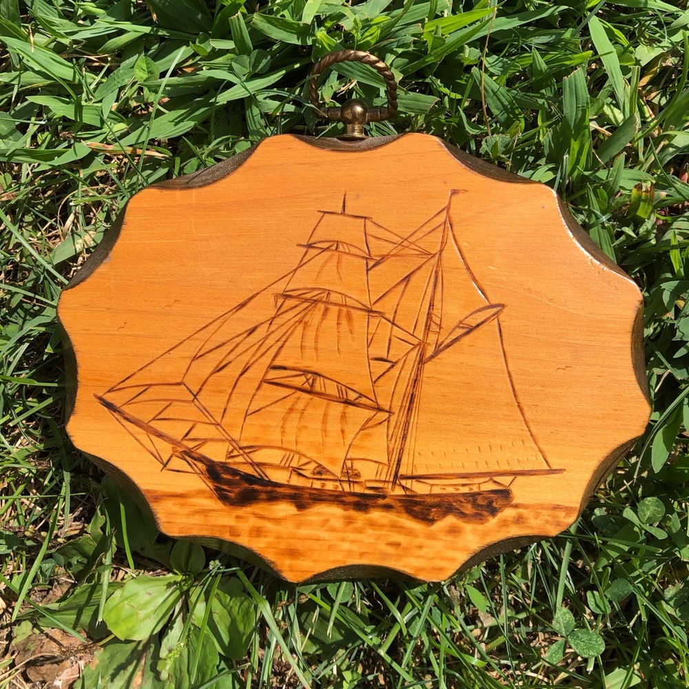 Vintage wooden nautical plaque Saul boat